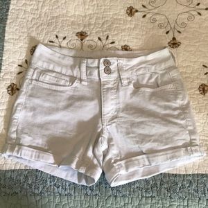 Juniors’ SO Denim Shorts